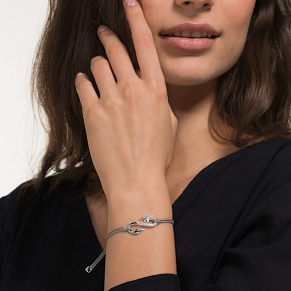 NWT Swarovski Crystal Power Collection Hook Bracelet, Gray, Rhodium 5511778 - Picture 4 of 4